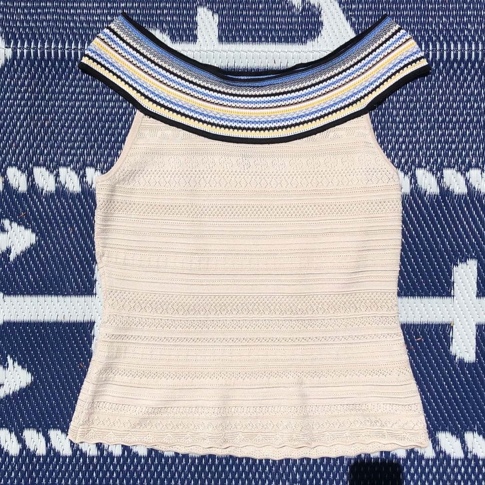 White House Black Market Off the Shoulder Top Med